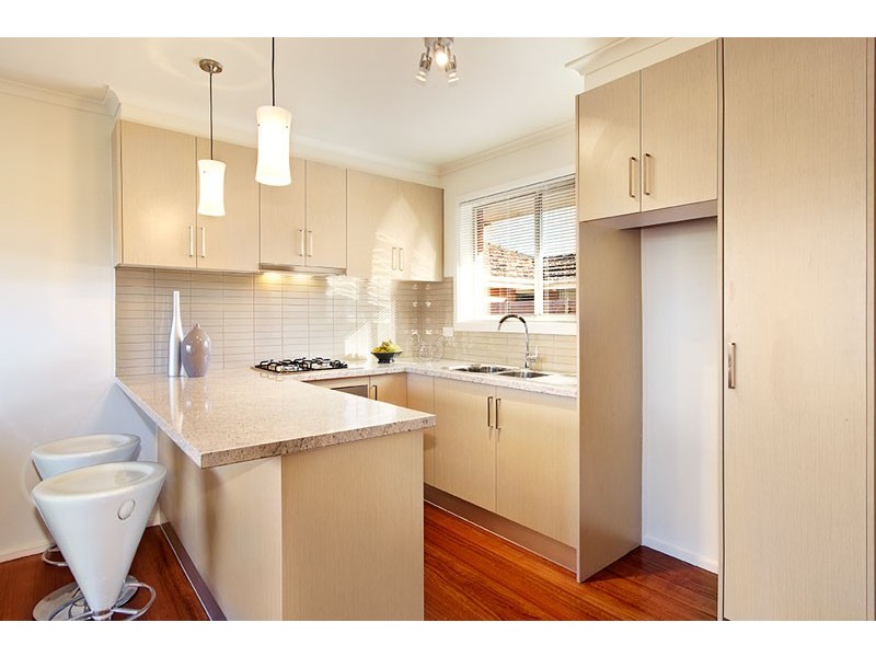 3/30 Kelsby Street, Reservoir VIC 3073