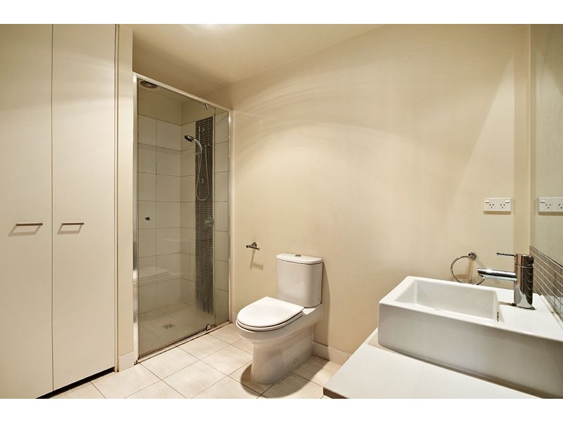 304/49 Plenty Road, Preston VIC 3072