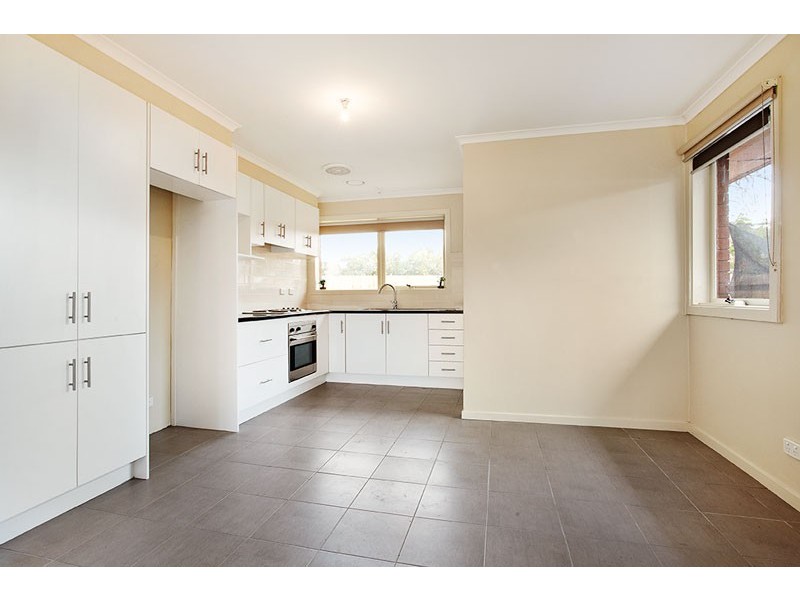 4/62 Barry Street, Reservoir VIC 3073