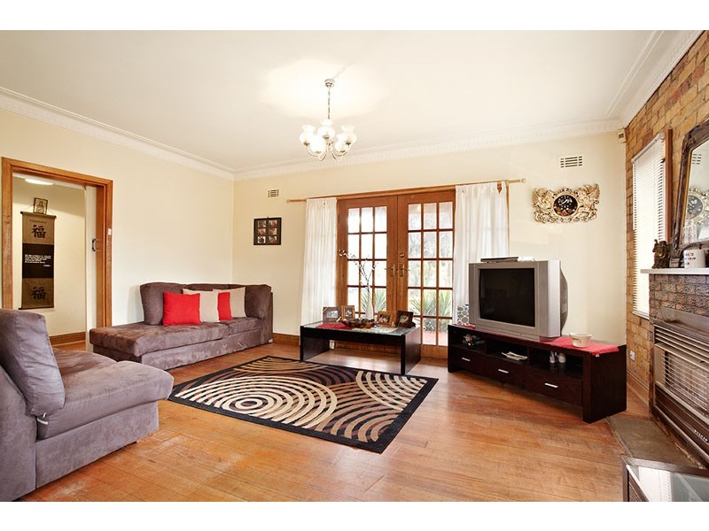 1/90 Mountview Road, Lalor VIC 3075
