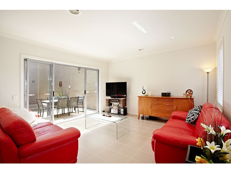 1 Hampden Green, South Morang VIC 3752