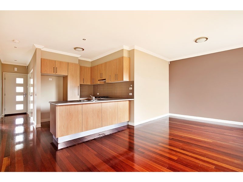 3/28 Maclagan Crescent, Reservoir VIC 3073