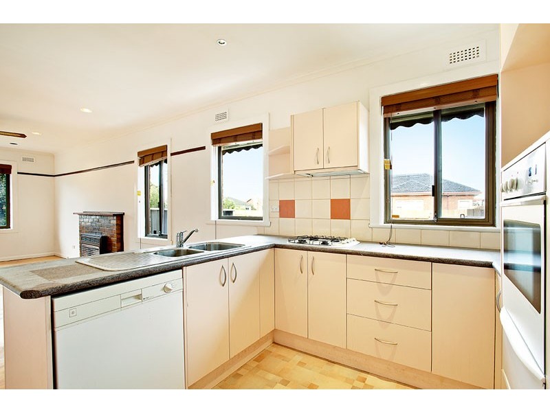 47 Orrong Avenue, Reservoir VIC 3073