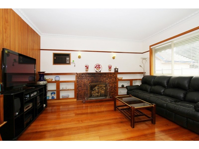 12 Tambo Avenue, Reservoir VIC 3073