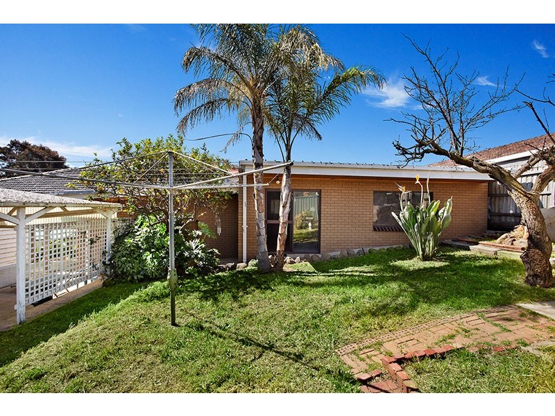 10 Willow Grove, Coburg VIC 3058