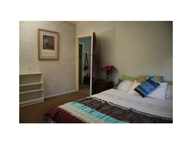 6 Clingin Street, Reservoir VIC 3073