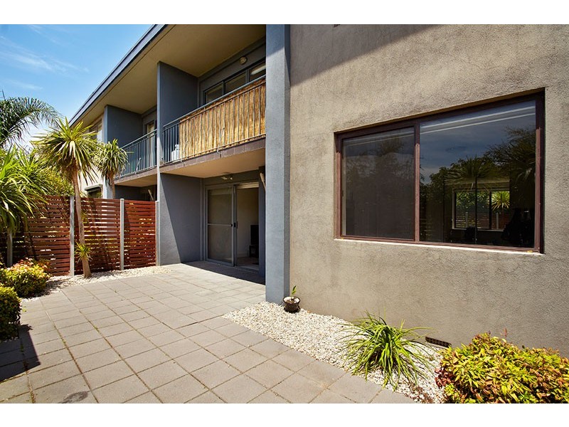 3/383 Gilbert Road, Preston VIC 3072