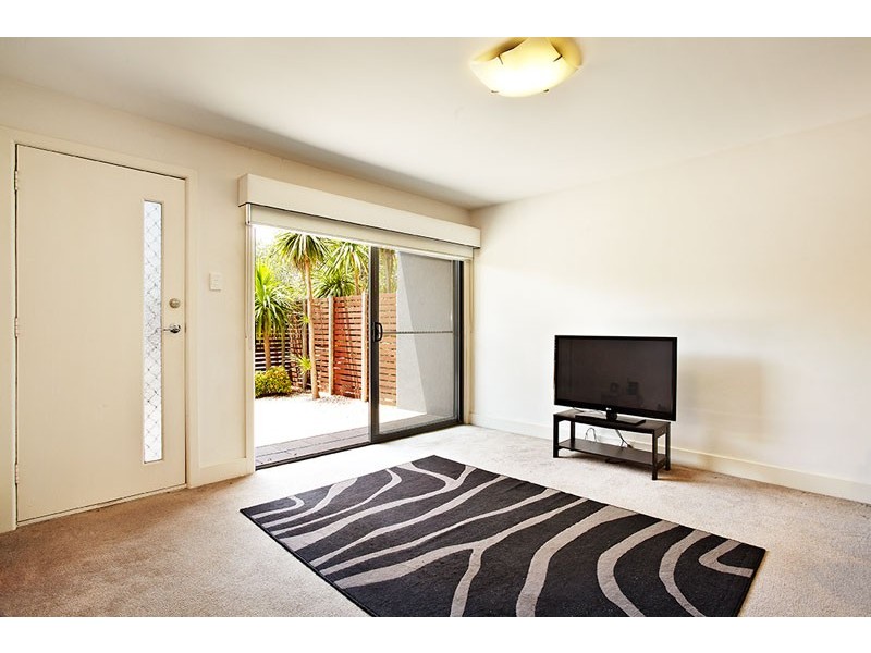 3/383 Gilbert Road, Preston VIC 3072