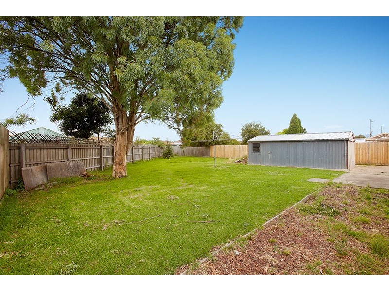5 Hurley Street, Reservoir VIC 3073