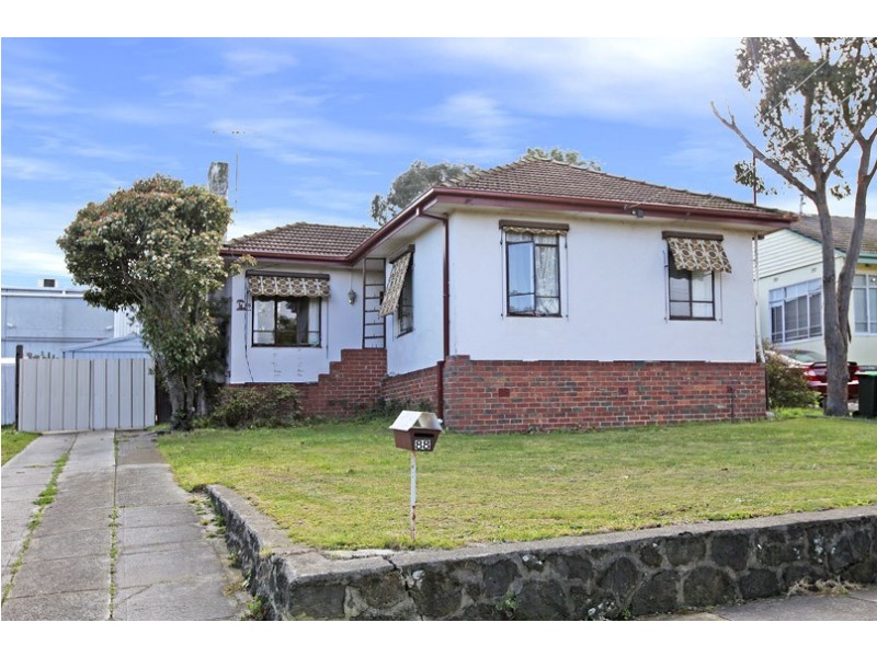 88 Summerhill Road, Reservoir VIC 3073