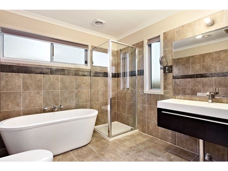 1/17 Sussex Street, Preston VIC 3072