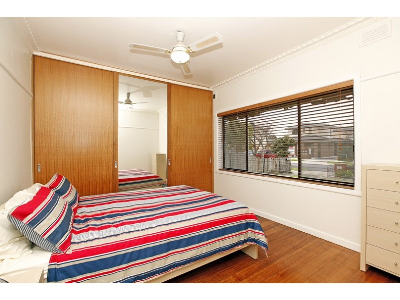 3 Lambassa Grove, Reservoir VIC 3073