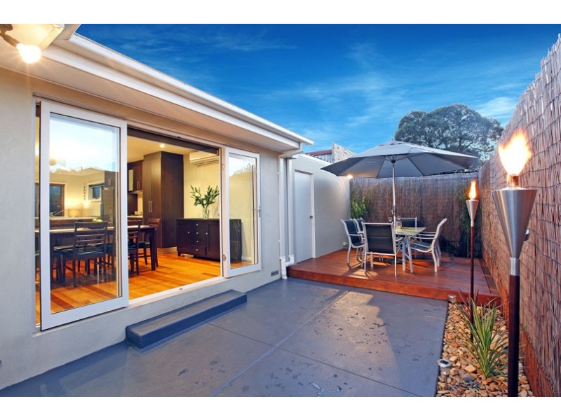 4/32 Crookston Road, Reservoir VIC 3073