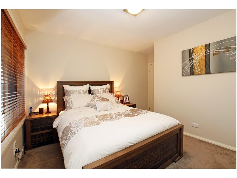 4/32 Crookston Road, Reservoir VIC 3073