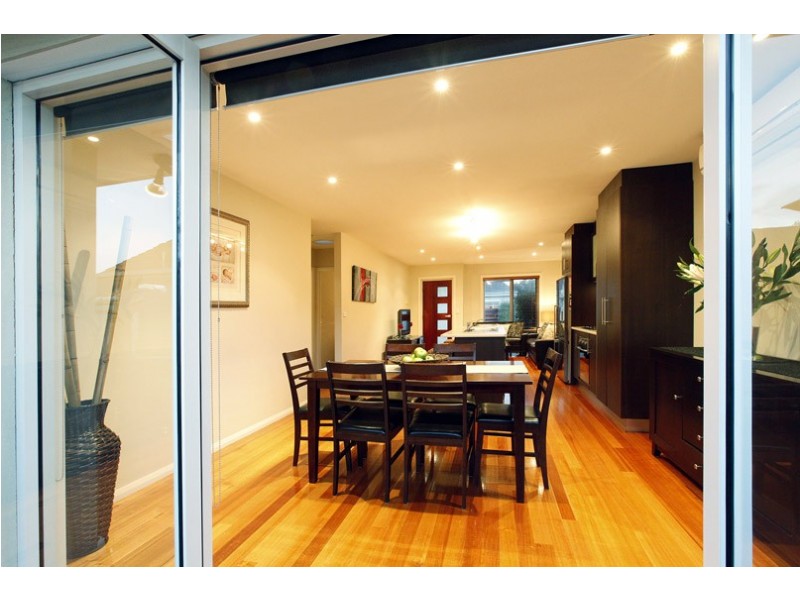 4/32 Crookston Road, Reservoir VIC 3073