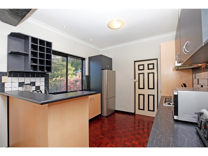 1/10 Hickford Street, Reservoir VIC 3073