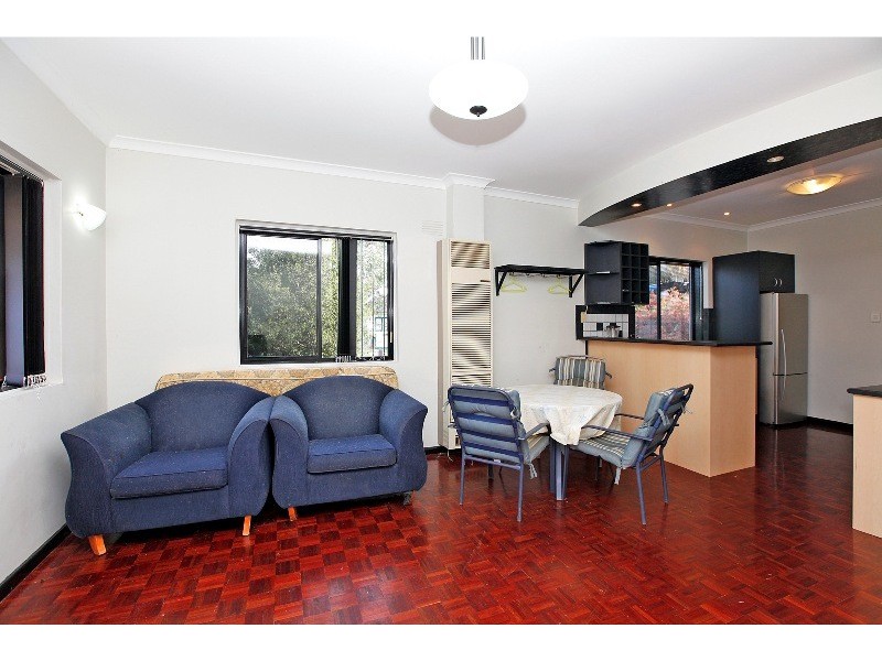 1/10 Hickford Street, Reservoir VIC 3073