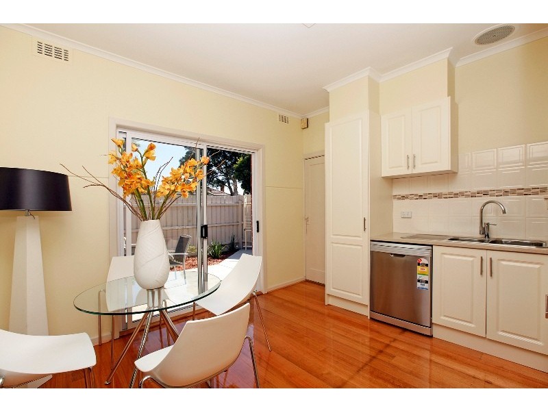 42 Frankston Street, Reservoir VIC 3073