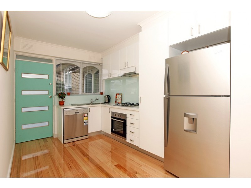 2/5 Ascot Street, Preston VIC 3072