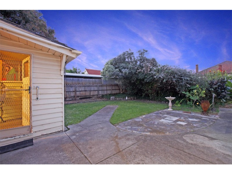 2 Asling Street, Preston VIC 3072
