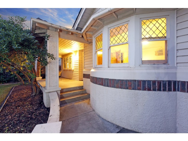 2 Asling Street, Preston VIC 3072