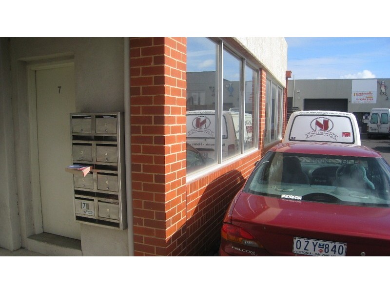 11 Merrifield Street, Brunswick VIC 3056