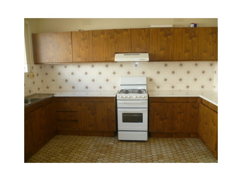 4/230 Bell Street, Coburg VIC 3058