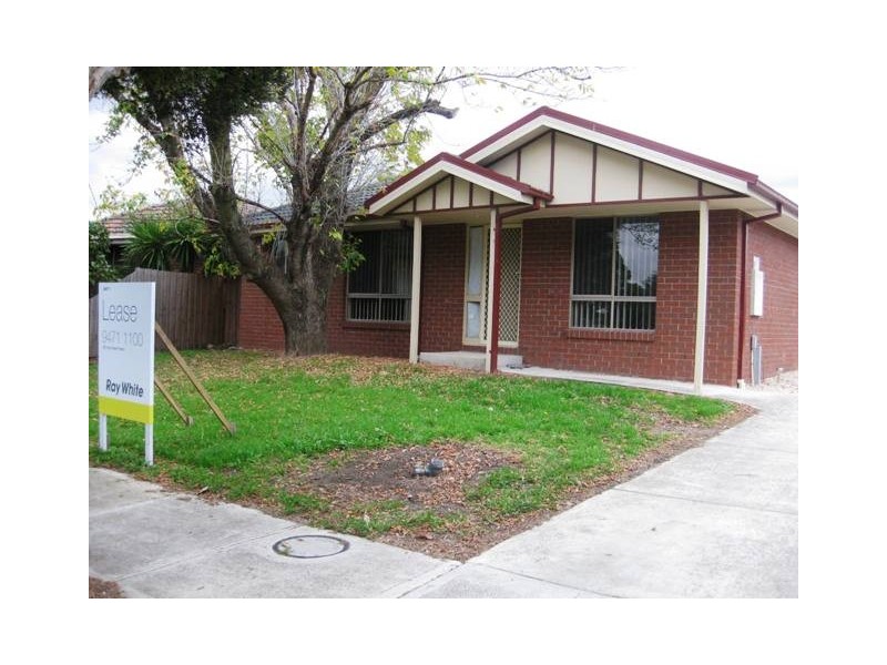 1/40 Scott Grove, Kingsbury VIC 3083