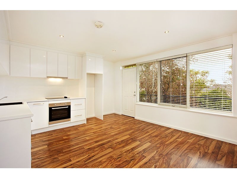 9/33 Gregory Grove, Preston VIC 3072