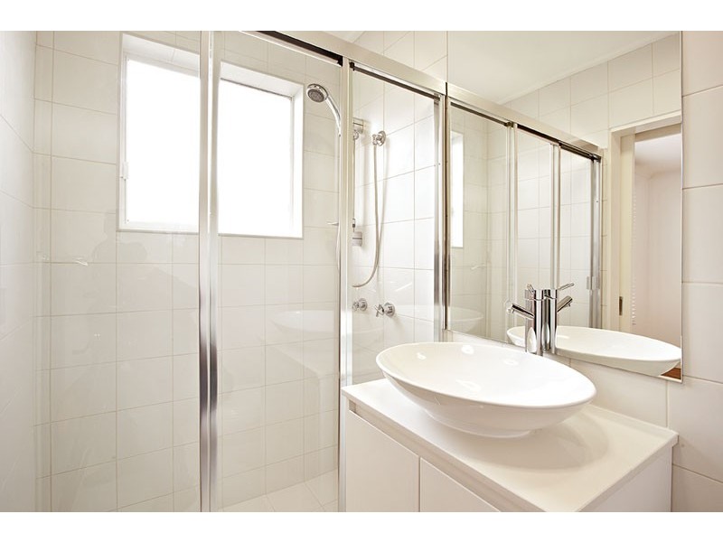 9/33 Gregory Grove, Preston VIC 3072