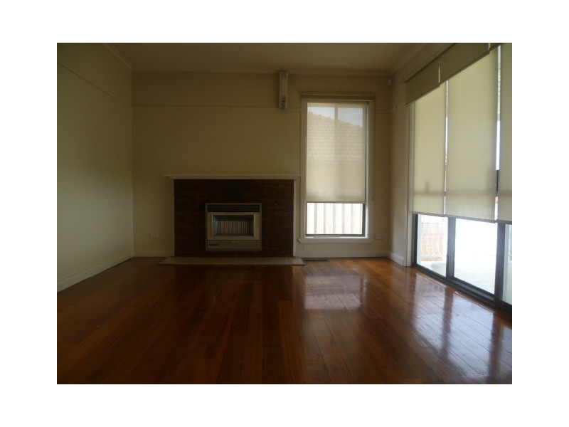 85 Whitelaw Street, Reservoir VIC 3073