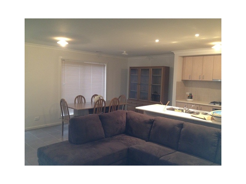 12 Getaway Drive, Doreen VIC 3754