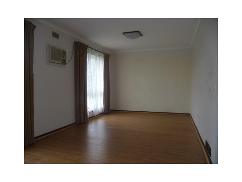 2 Carson Street, Reservoir VIC 3073