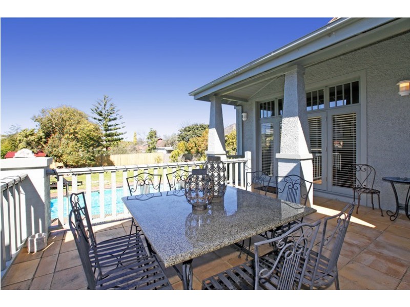 88 Locksley Road, Ivanhoe VIC 3079