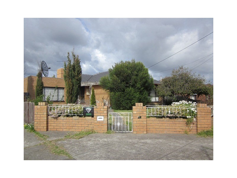 34 Dundee Street, Reservoir VIC 3073