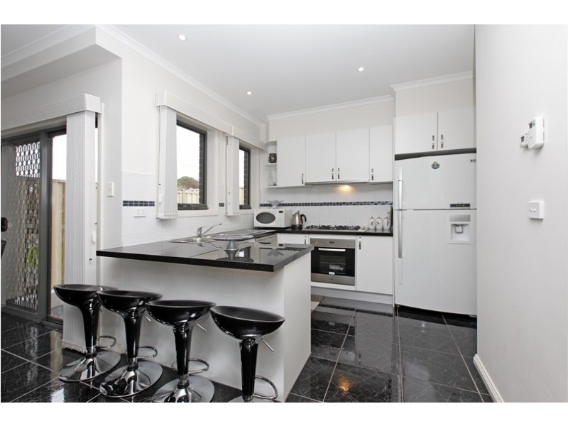 1/16 Cormac Street, Preston VIC 3072