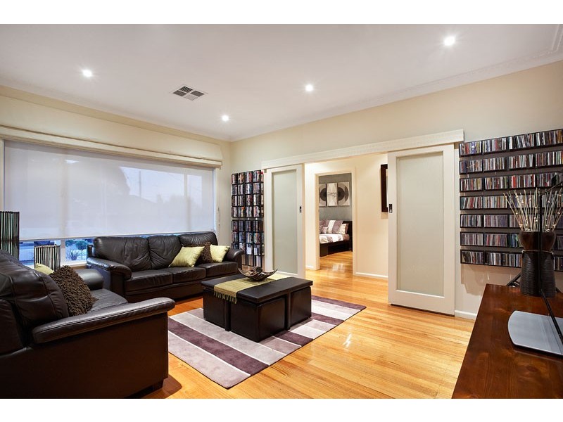 1/5 Pickett Street, Reservoir VIC 3073