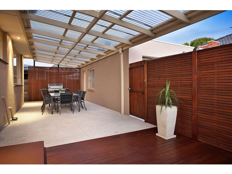 1/5 Pickett Street, Reservoir VIC 3073