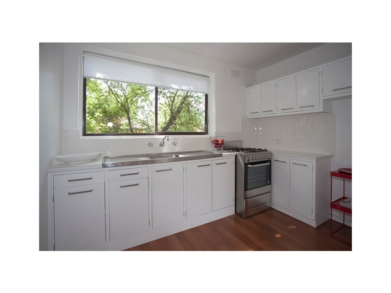 4/30 Robb Street, Reservoir VIC 3073