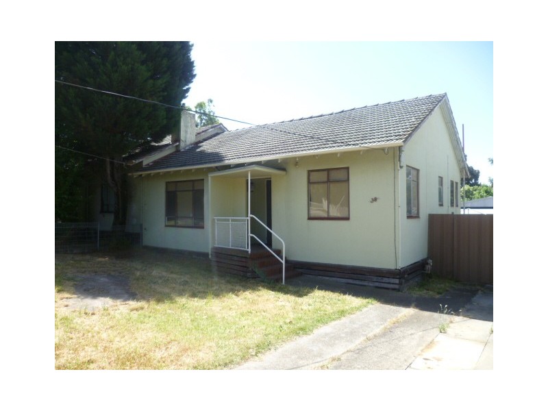 38 Holly Street, Preston VIC 3072