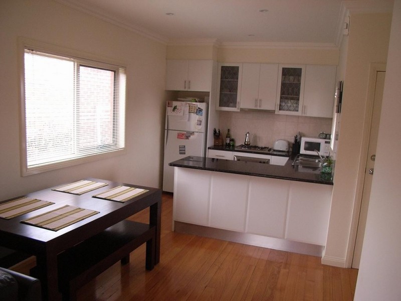 4/6 Smith Street, Reservoir VIC 3073