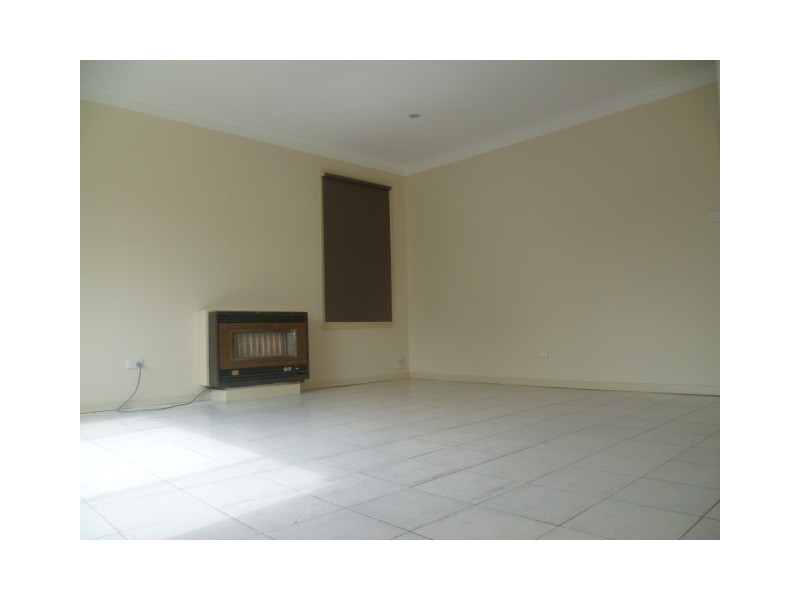 113 Boldrewood Parade, Reservoir VIC 3073