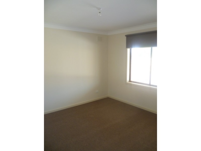 113 Boldrewood Parade, Reservoir VIC 3073