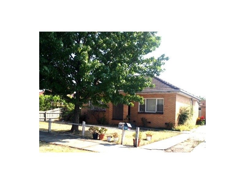 2/6 JESS STREET, Reservoir VIC 3073