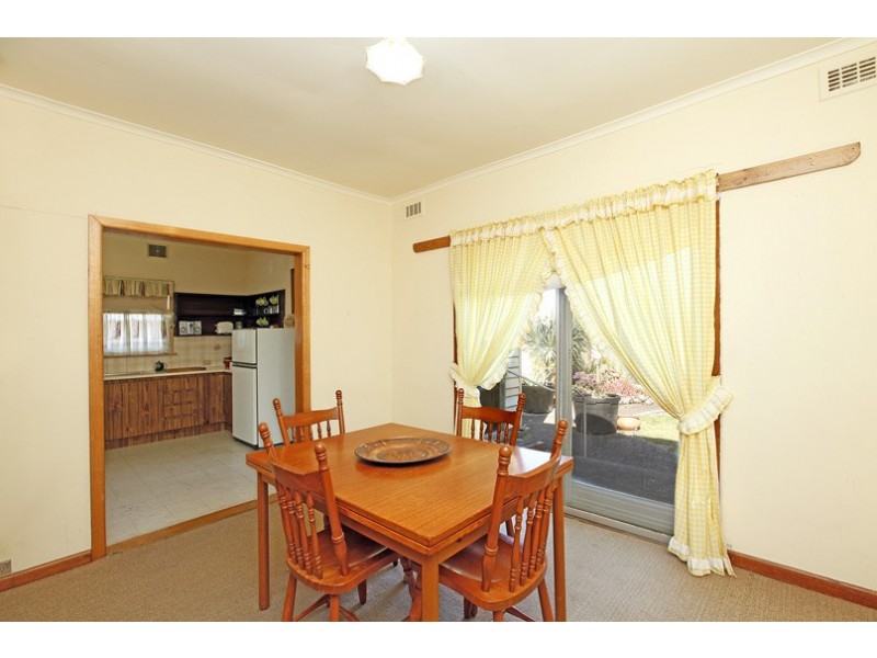 5 Isla Avenue, Glenroy VIC 3046