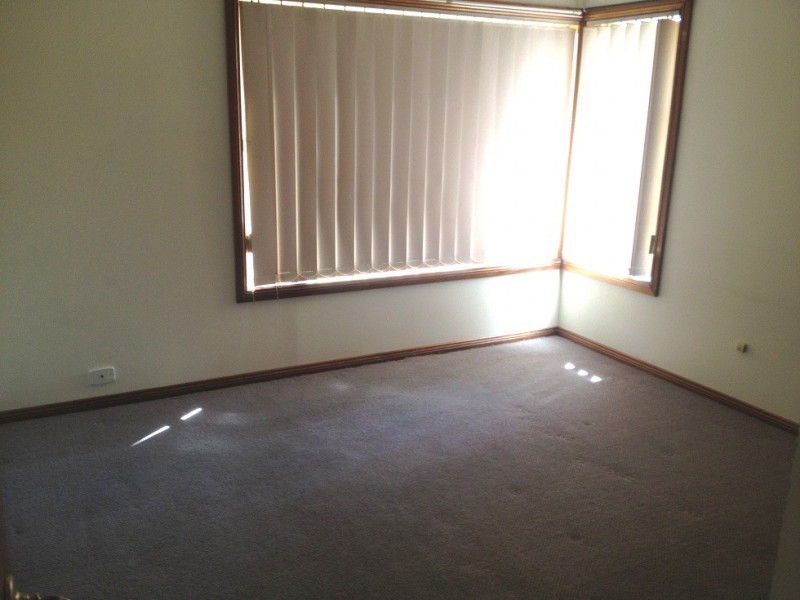 3 SUTTON STREET, Reservoir VIC 3073