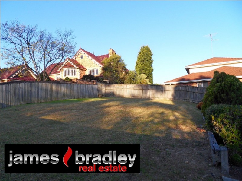 17 Salisbury Downs Drive, West Pennant Hills NSW 2125