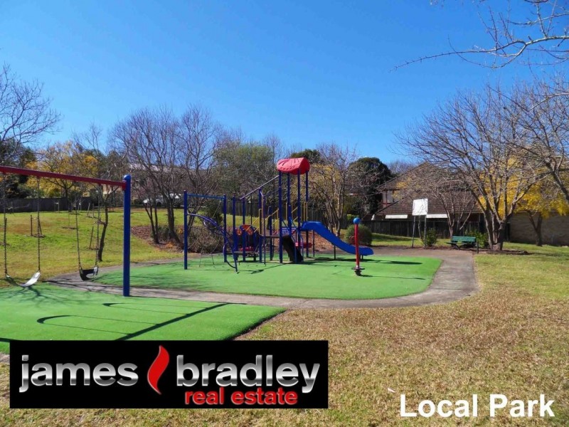 17 Salisbury Downs Drive, West Pennant Hills NSW 2125