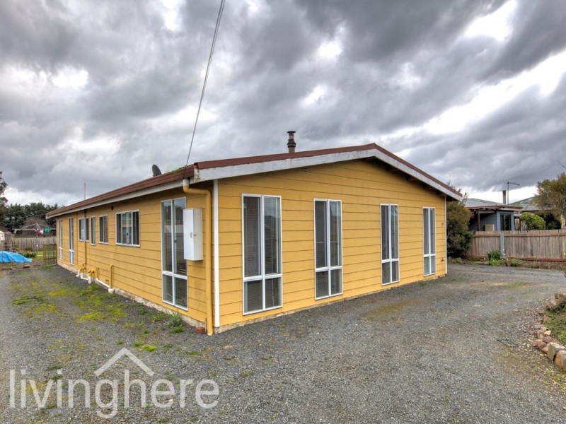 26 Archer Street, Cressy TAS 7302