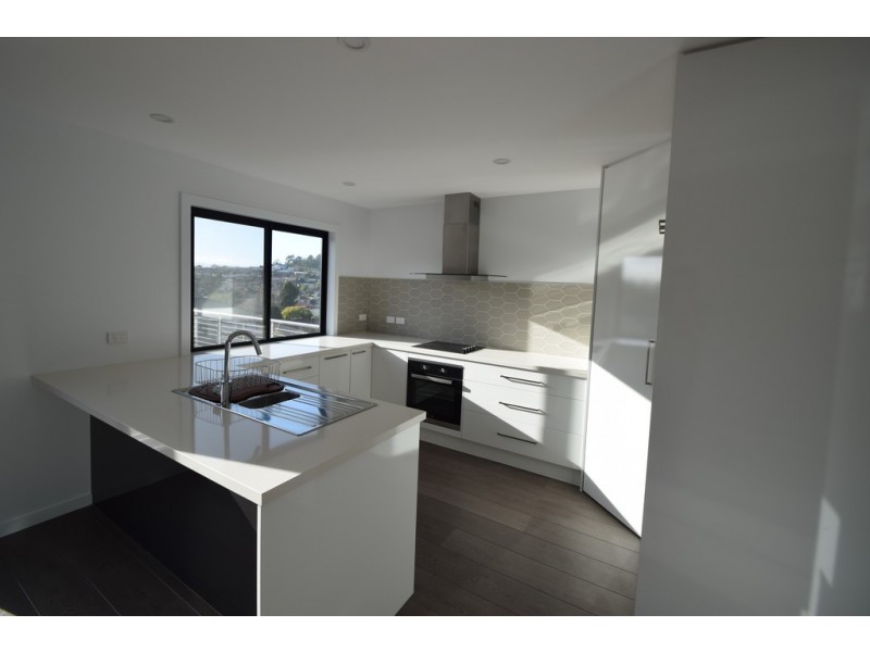 40 Assisi Avenue, Riverside TAS 7250